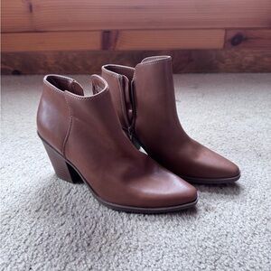 Elegant Brown Ankle Boots